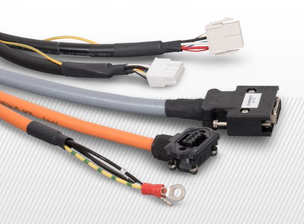 Cablu conexiune PC, MInas BL, RJ45 la USB, 1.7m